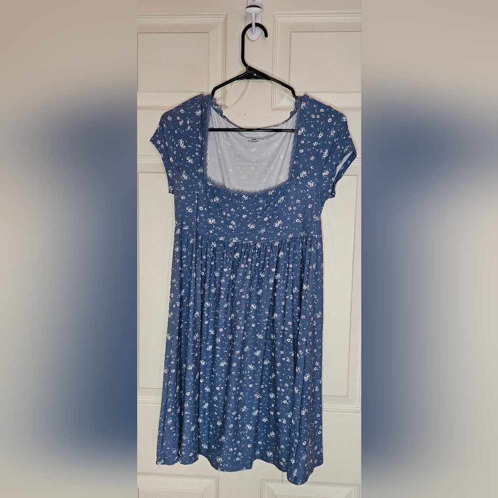 No Boundaries Blue White Floral Babydoll Dress Square Neck - Size Medium